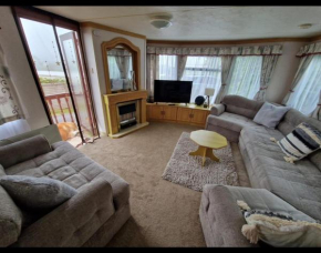 2 Bed Caravan with Aberystwyth Town Viev